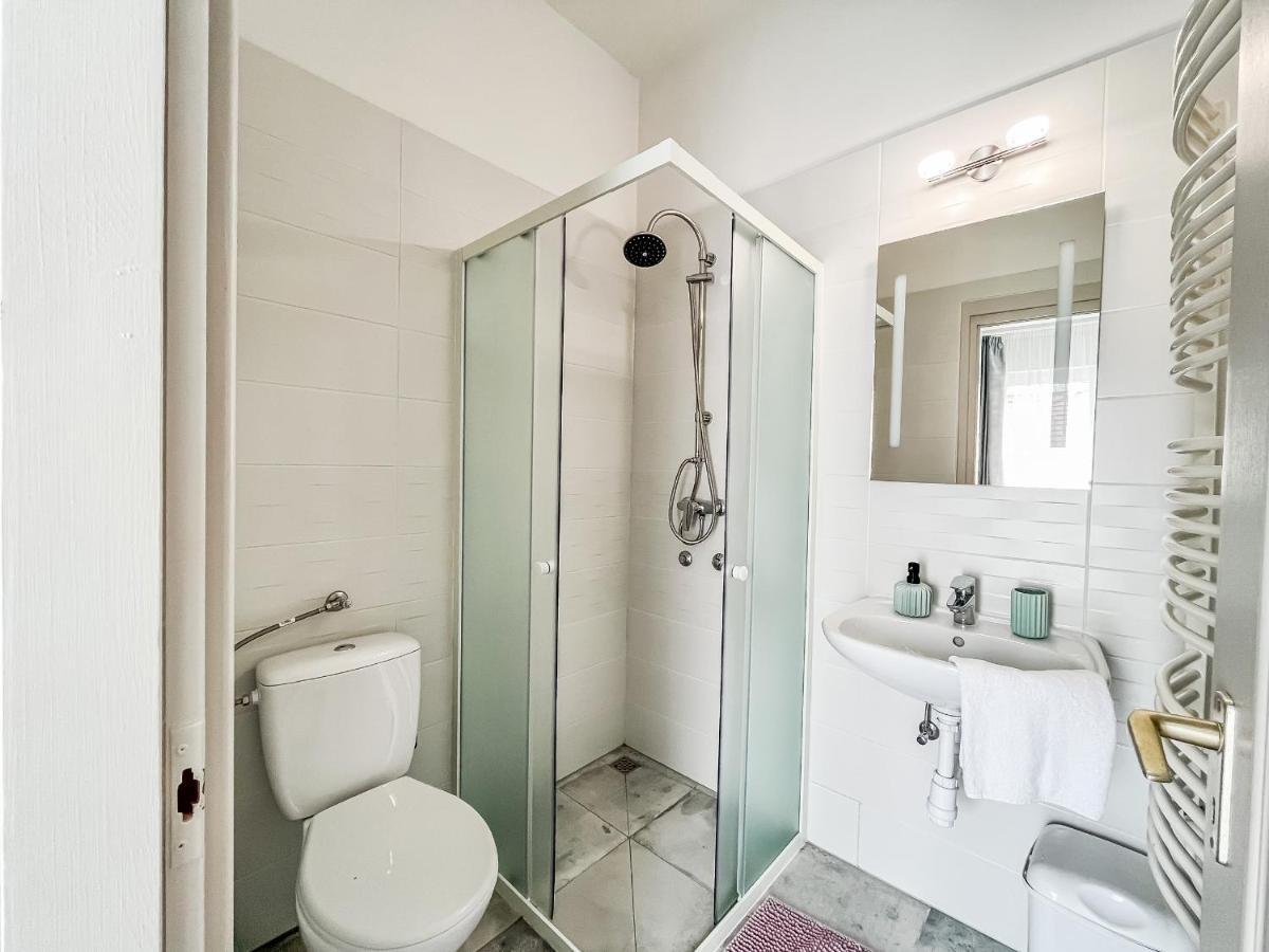 Villa 21 Boutique Rooms Balatonalmádi Extérieur photo