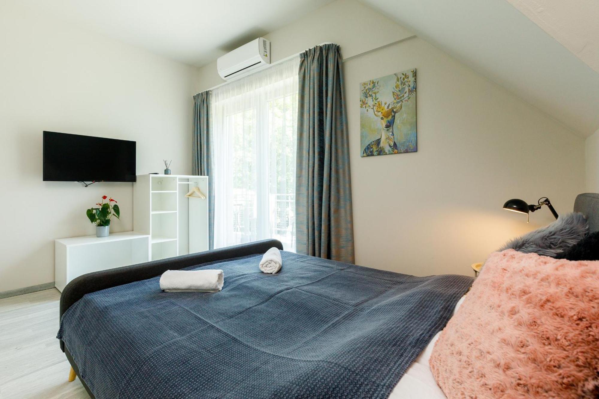 Villa 21 Boutique Rooms Balatonalmádi Extérieur photo
